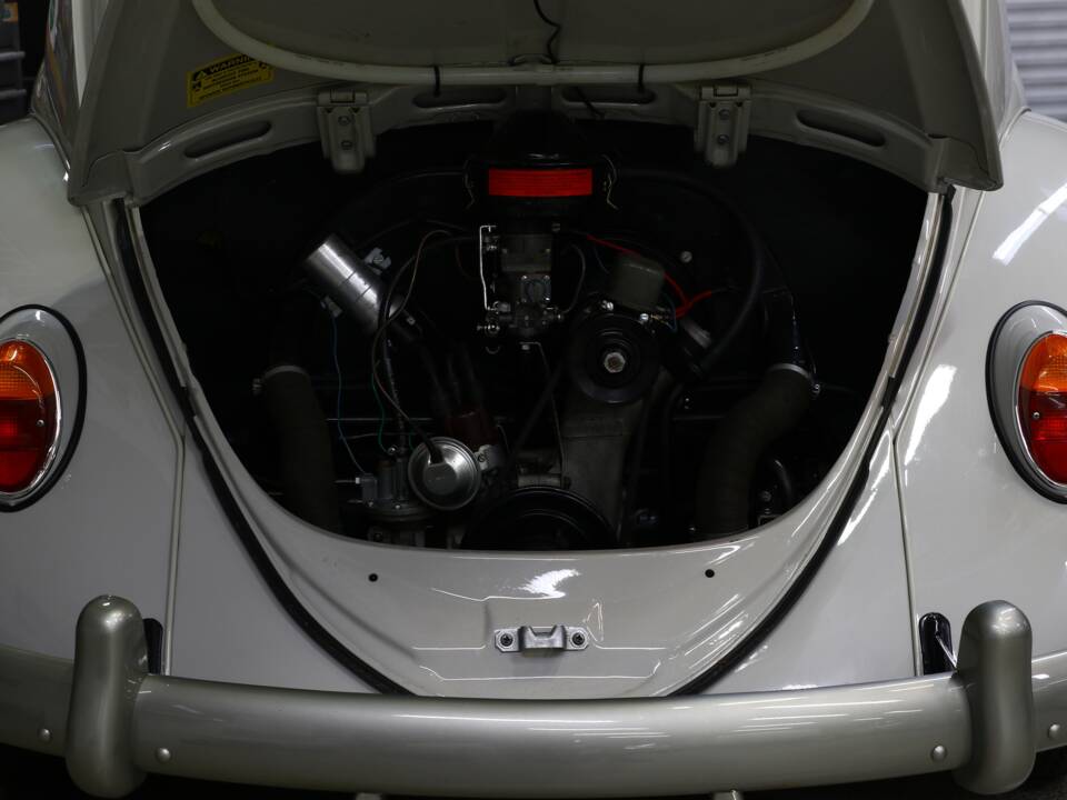 Image 29/39 of Volkswagen Escarabajo 1200 A (1965)