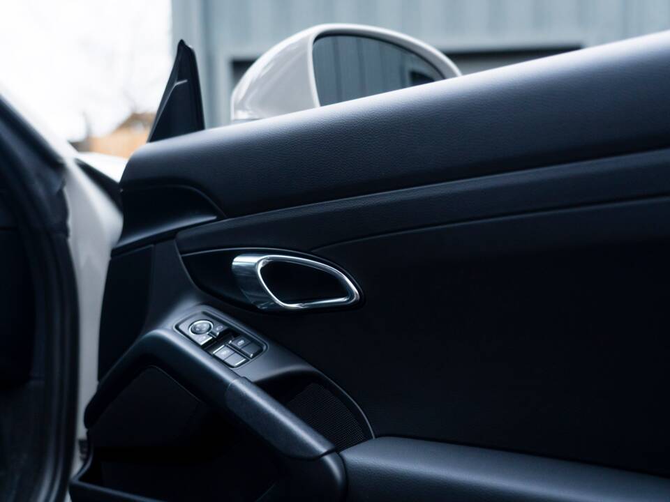 Bild 34/43 von Porsche 718 Boxster (2020)