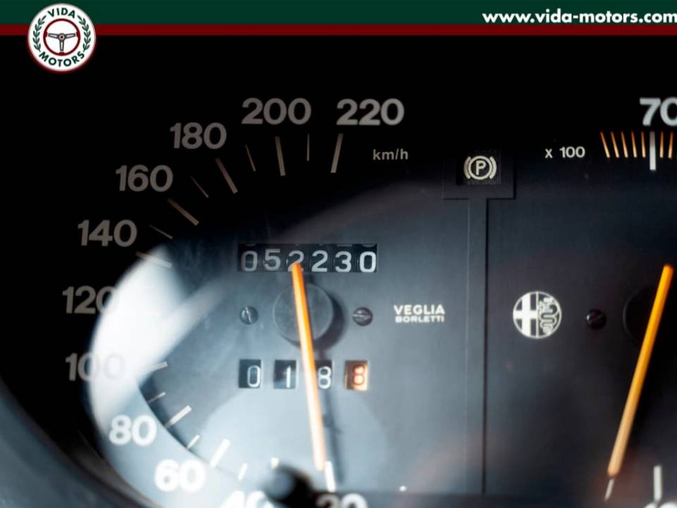 Image 22/34 de Alfa Romeo Giulietta 2.0 Autodelta Turbo (1984)