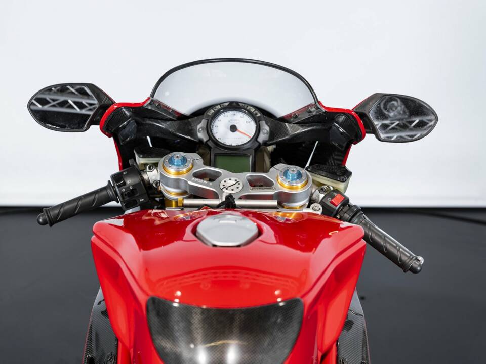 Bild 18/40 von Ducati DUMMY (2004)