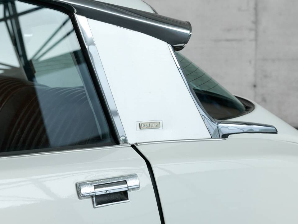 Bild 5/50 von Citroën DS 23 Pallas IE (1974)