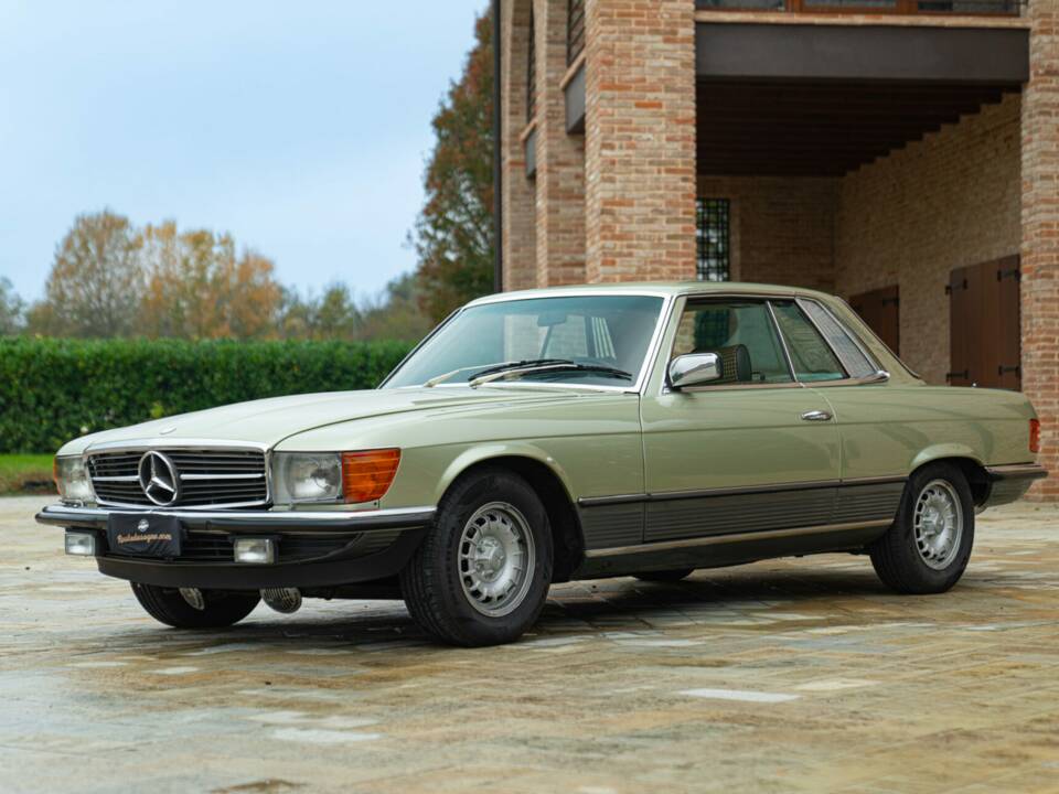 Image 1/50 of Mercedes-Benz 500 SLC (1984)