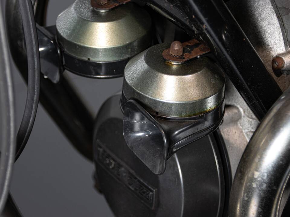 Image 35/50 of Moto Guzzi 850 T 5 (1984)
