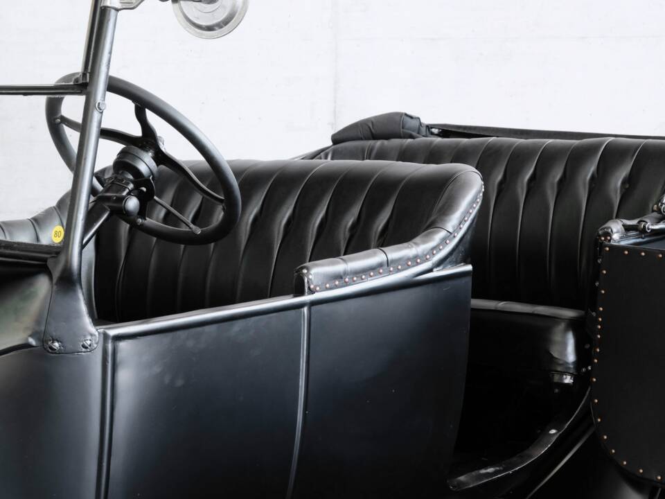 Bild 18/39 von Ford Model T Runabout (1924)