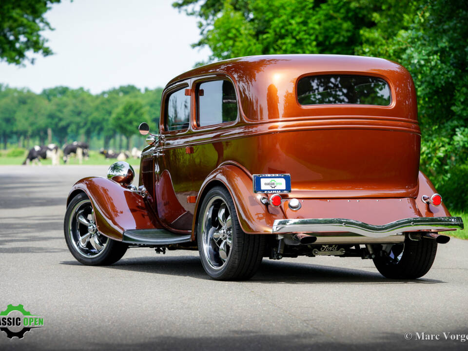 Image 61/66 of Ford V8 Hot Rod (1933)