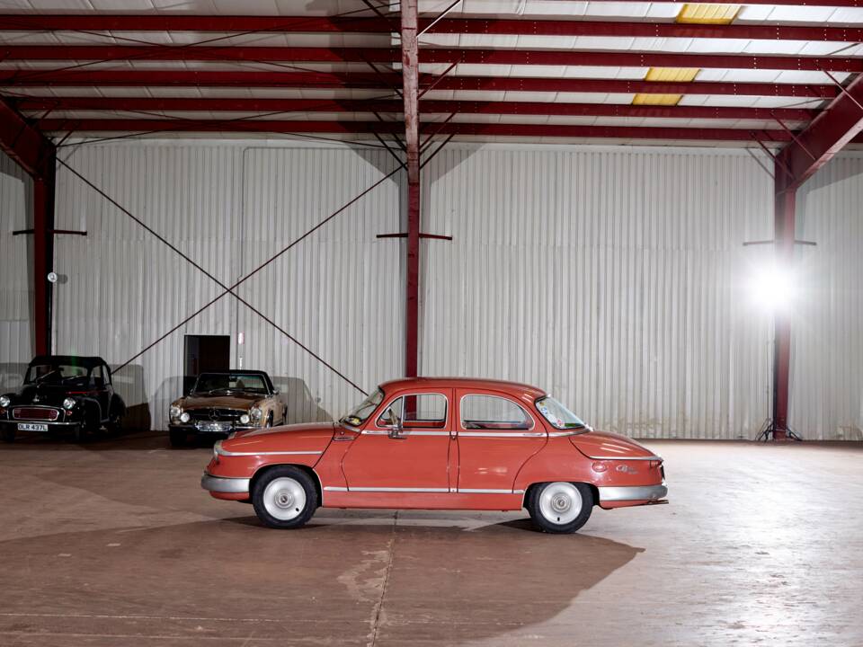 Imagen 11/22 de Panhard PL 17 Tigre (1959)