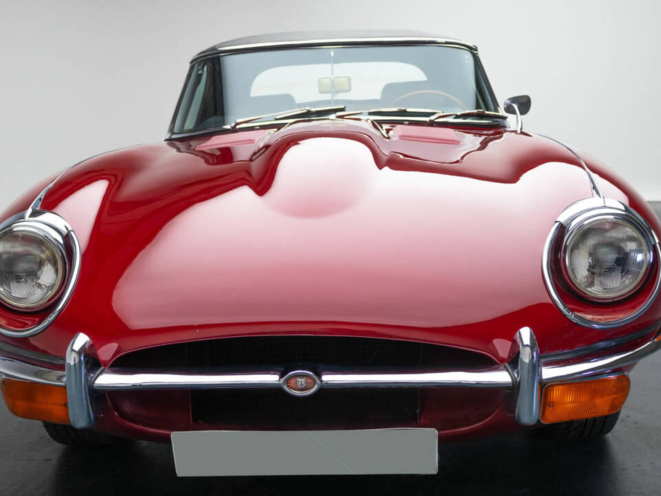 Bild 4/10 von Jaguar E-Type (1970)