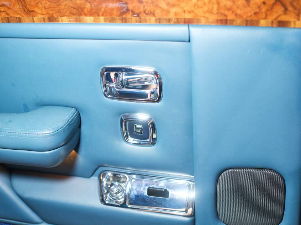 Bild 29/51 von Bentley Turbo R (1986)
