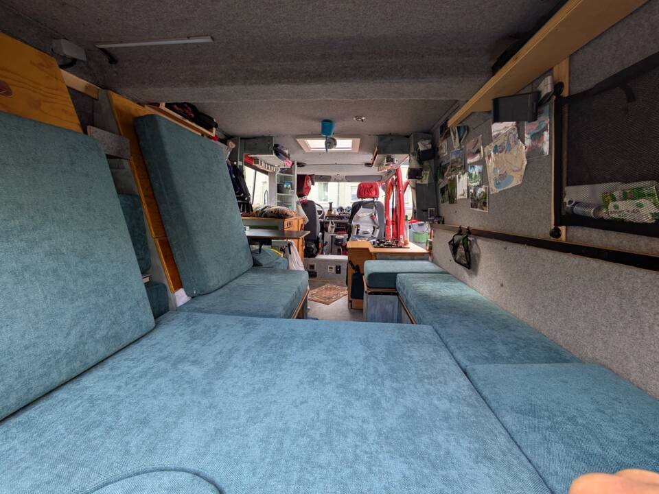 Immagine 13/29 di Mercedes-Benz T1 310 (1993)