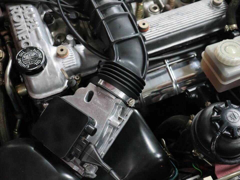 Image 42/58 de Alfa Romeo 2.0 Spider (1992)