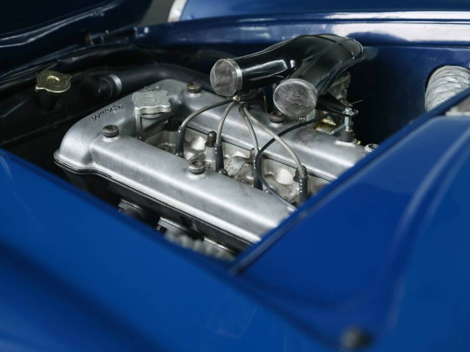 Image 32/50 de Alfa Romeo Giulia 1600 Sprint (1962)