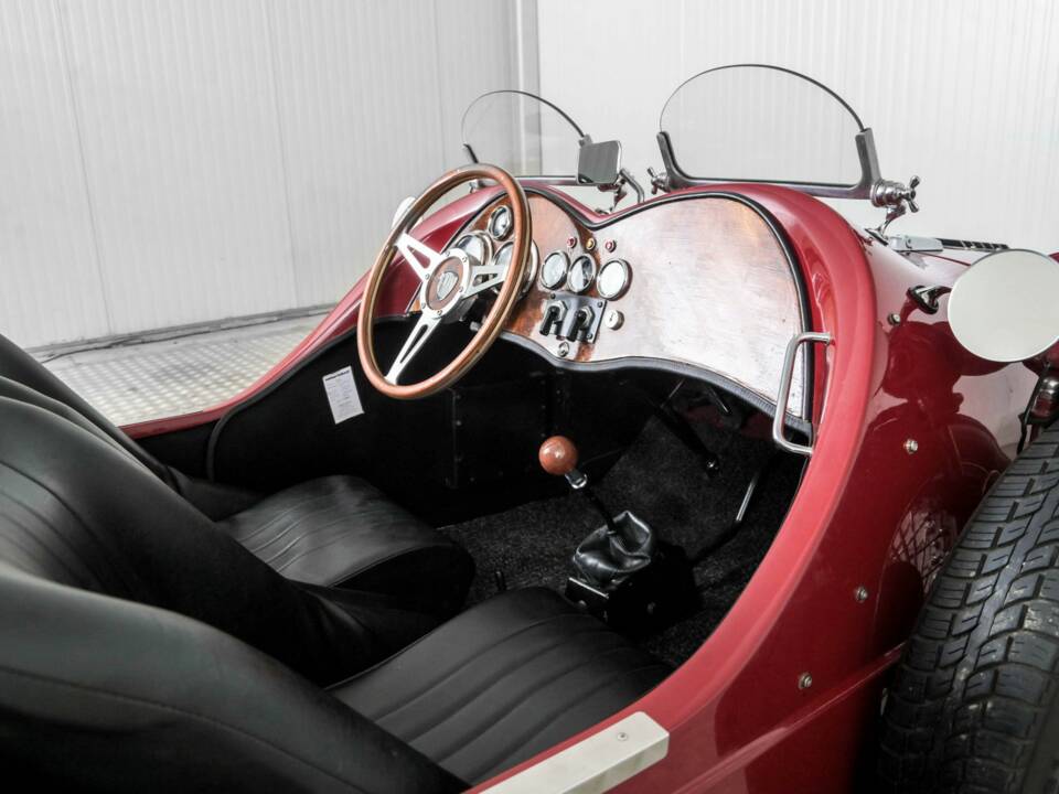 Afbeelding 12/50 van Lomax Type 224 (1979)