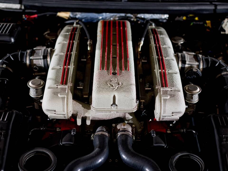 Bild 46/46 von Ferrari 575M Maranello (2003)