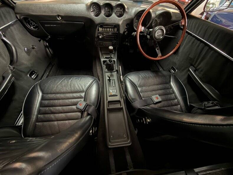 Image 24/50 of Datsun 240 Z (1972)