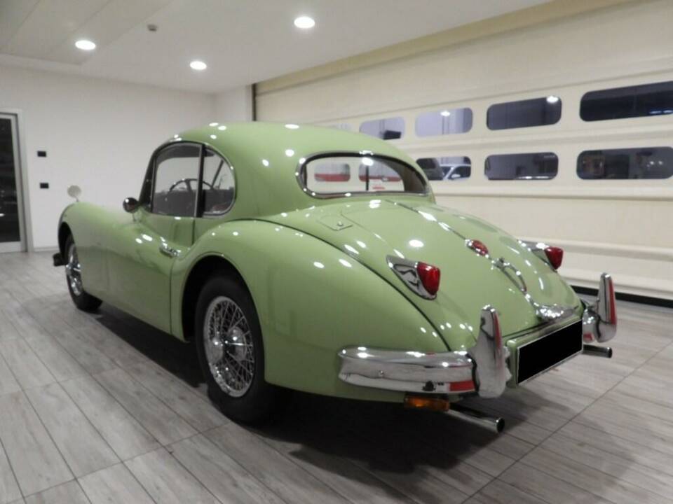 Image 3/15 of Jaguar XK 140 SE FHC (1955)