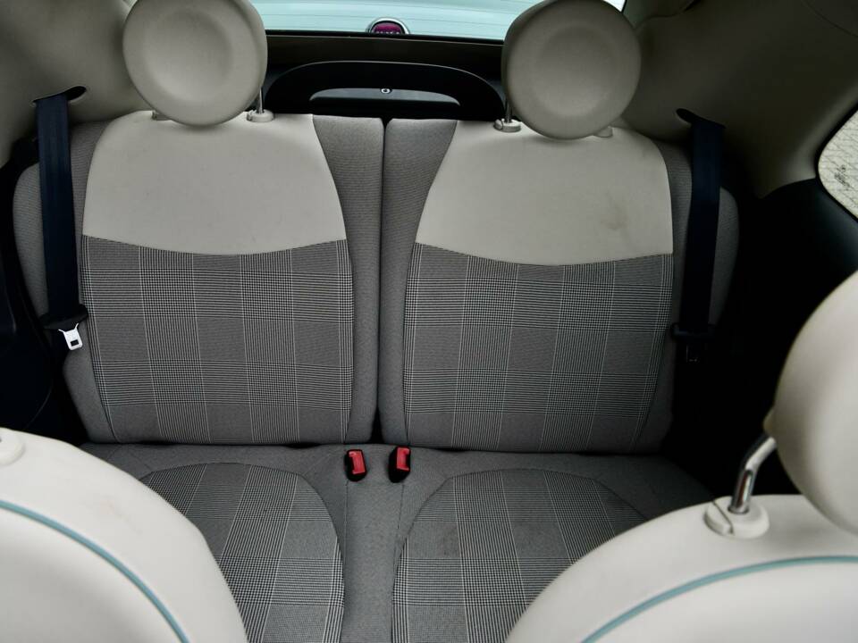 Image 26/45 of FIAT 500 C (2015)