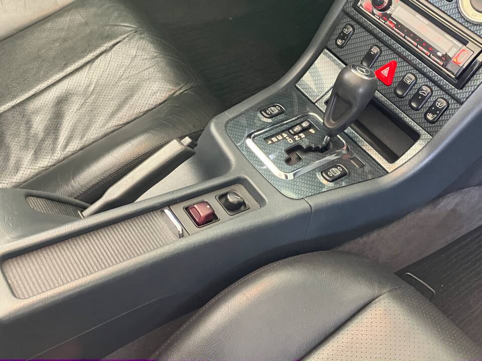 Image 9/10 of Mercedes-Benz SLK 230 Kompressor (1997)