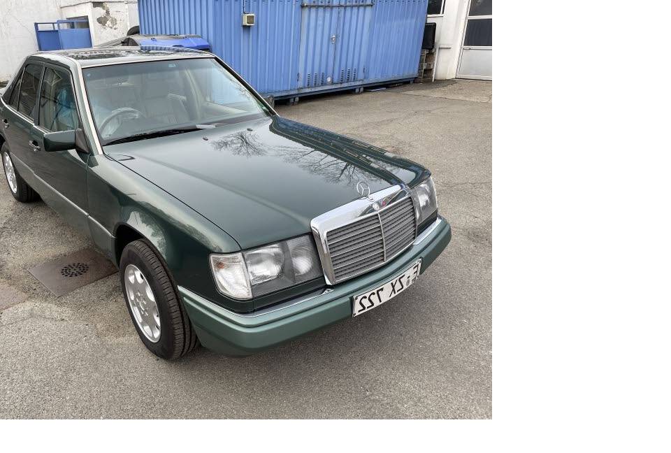 Image 7/7 de Mercedes-Benz 230 E (1990)