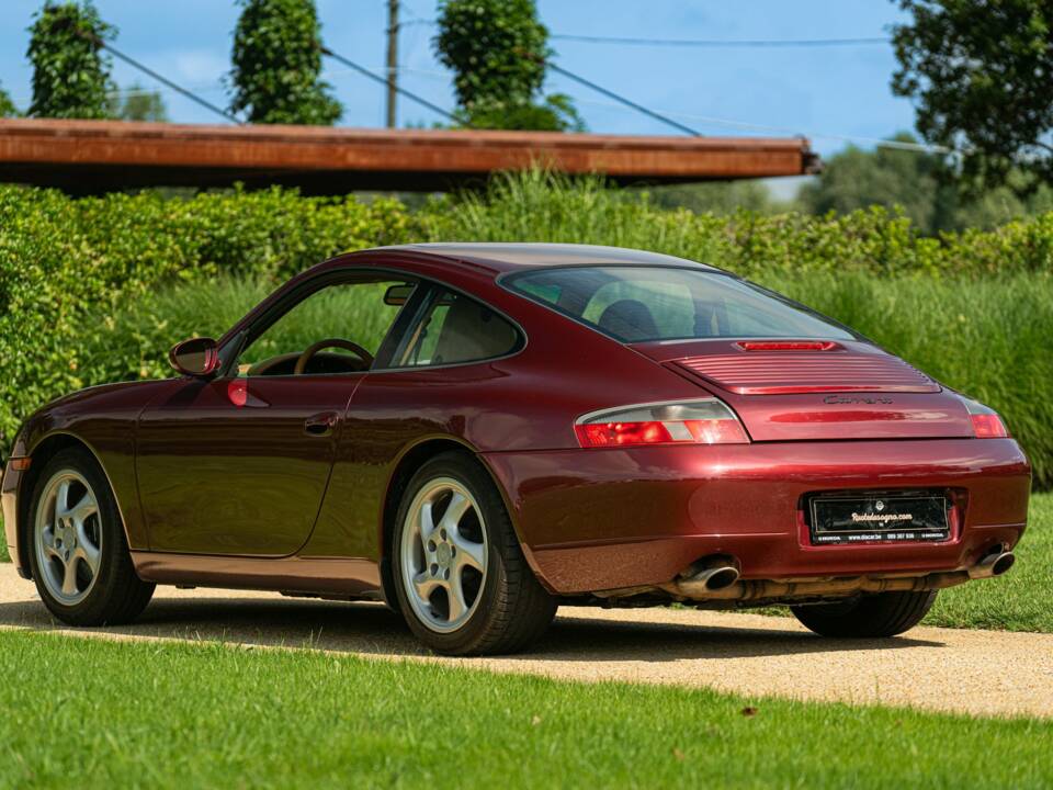 Bild 7/50 von Porsche 911 Carrera (1999)