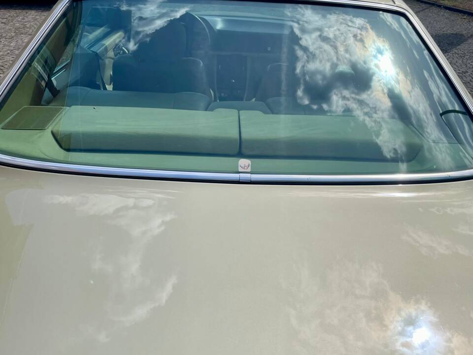 Bild 11/65 von Mercedes-Benz 380 SEC (1983)