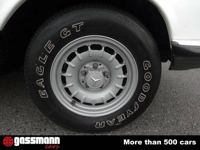 Image 14/15 of Mercedes-Benz 500 SLC (1981)