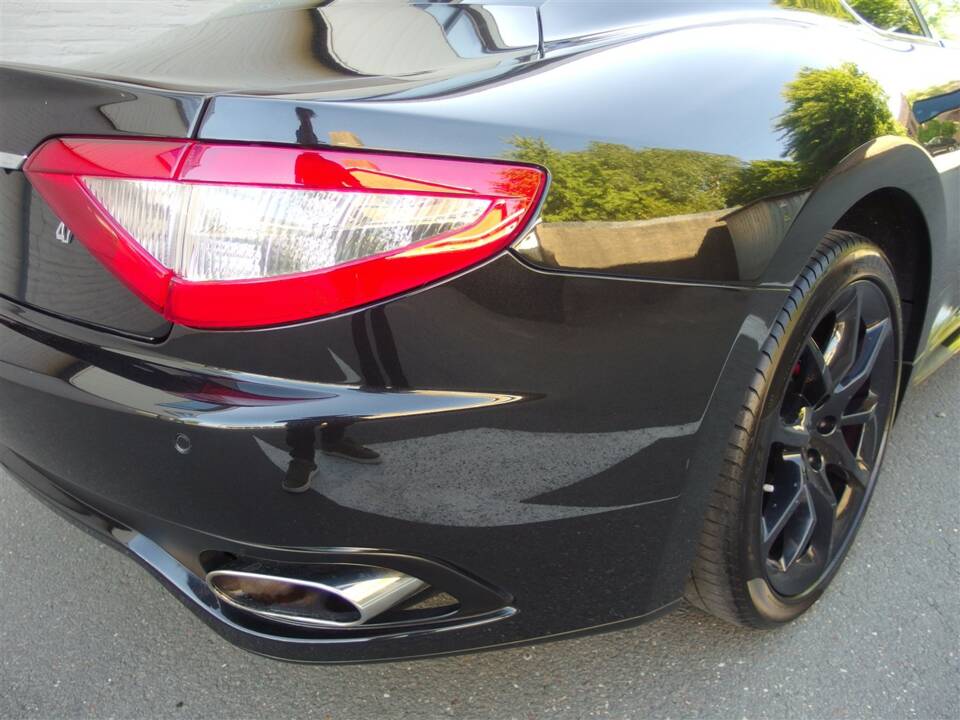 Bild 36/100 von Maserati GranTurismo S (2008)