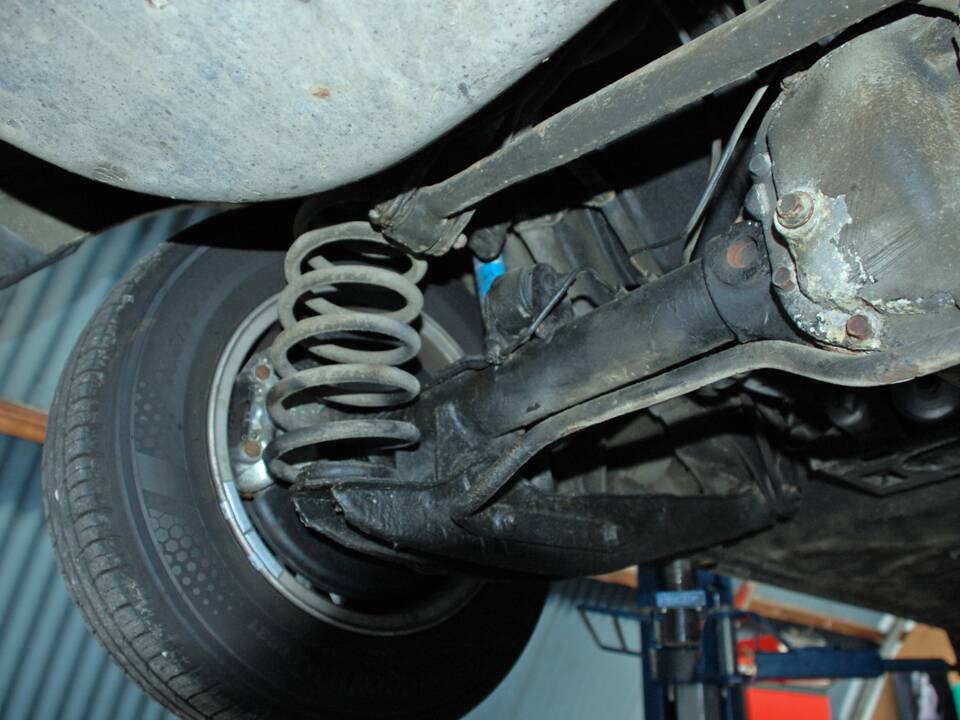 Afbeelding 38/45 van Volvo 245 GL (1991)