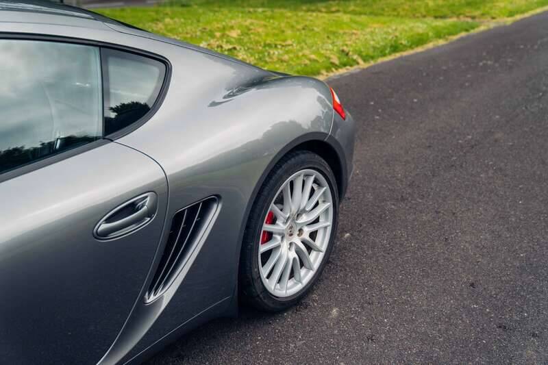 Bild 23/50 von Porsche Cayman S (2016)