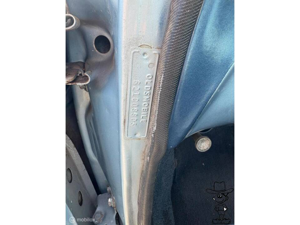 Image 12/49 of Oldsmobile F-85 Jetfire (1962)
