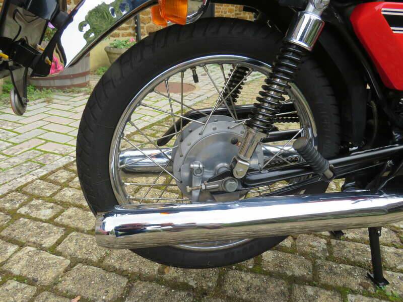 Image 33/40 of Yamaha RD 200 (1978)