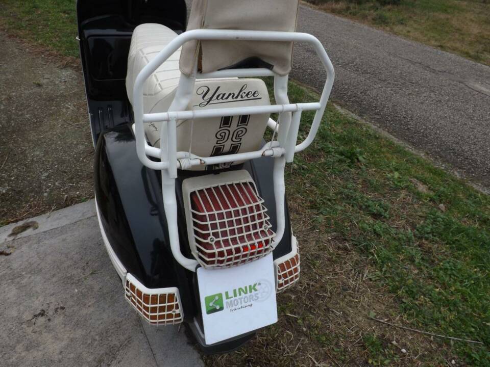 Bild 14/50 von Piaggio Vespa PX 125 E (1983)