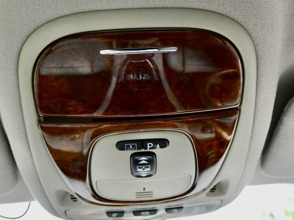 Afbeelding 47/50 van Jaguar XJ 8 4.2 (2003)