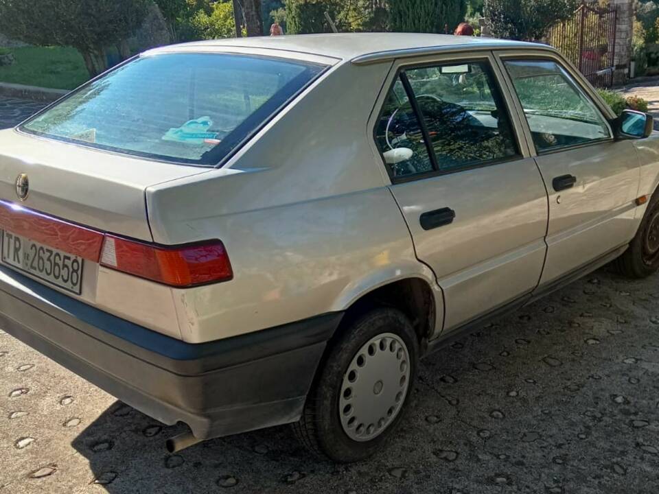 Image 6/12 of Alfa Romeo 33 - 1.3 (1990)