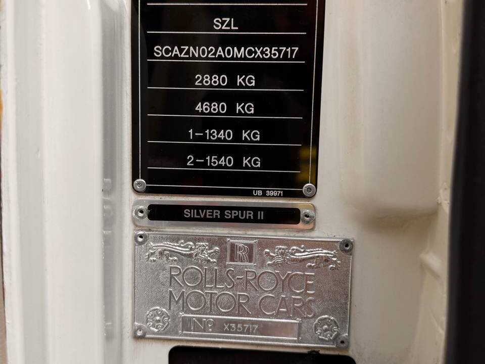 Bild 13/20 von Rolls-Royce Silver Spur II (1991)