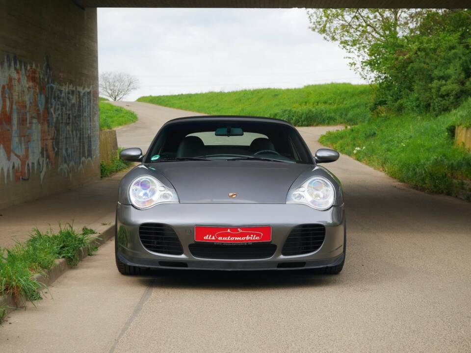 Bild 21/26 von Porsche 911 Carrera 4S (1900)