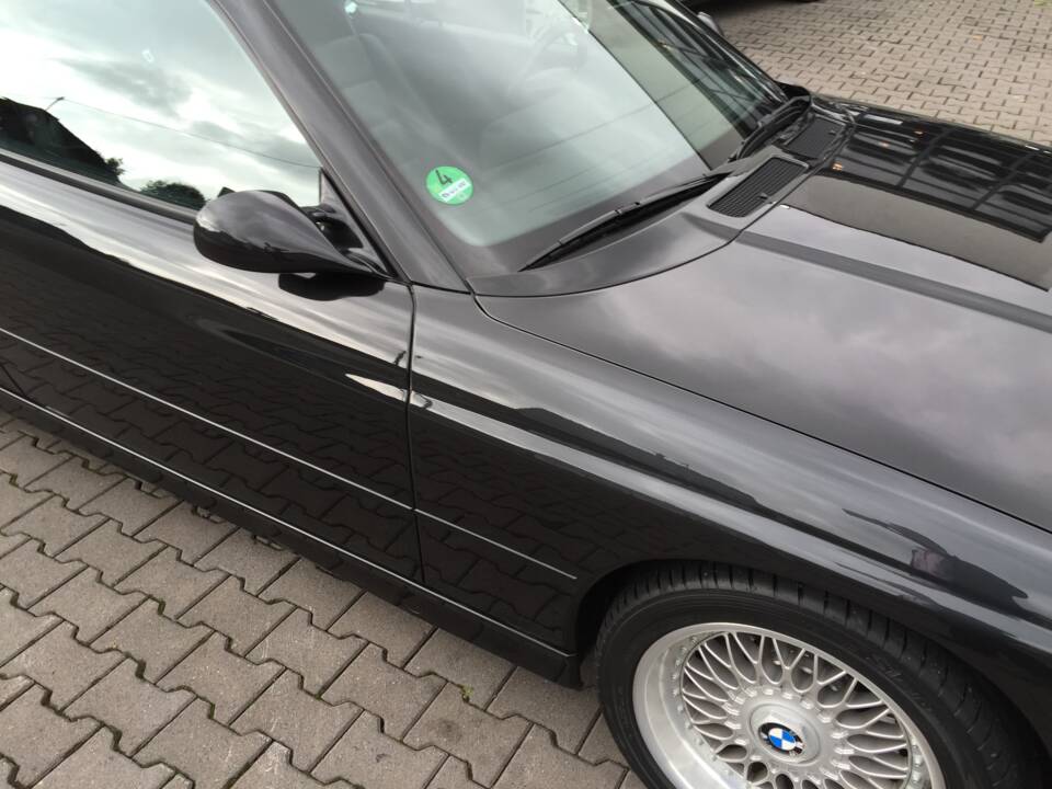 Immagine 23/28 di BMW 850CSi (1993)