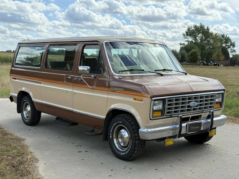 Imagen 3/14 de Ford Econoline E 150 (1986)