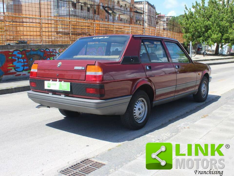 Bild 7/10 von Alfa Romeo Giulietta 1.6 (1984)