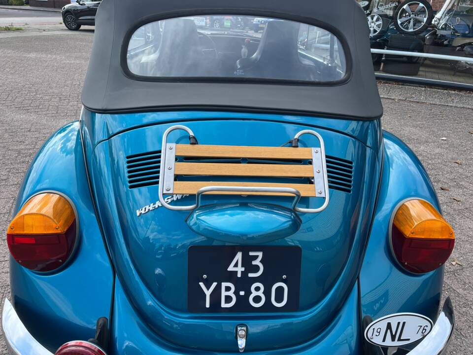 Image 43/68 de Volkswagen Coccinelle 1302 LS (1972)