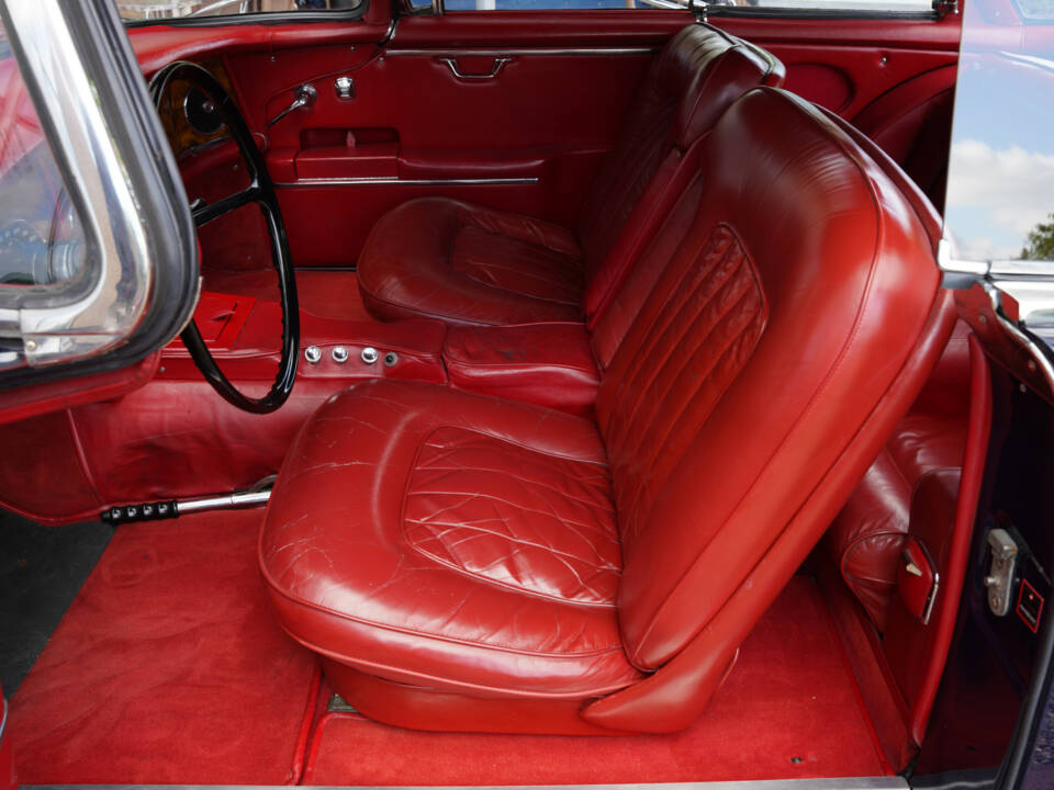 Bild 32/50 von Facel Vega FV4 (1958)