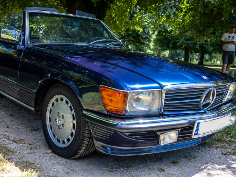 Afbeelding 3/11 van Mercedes-Benz 280 SL (1979)