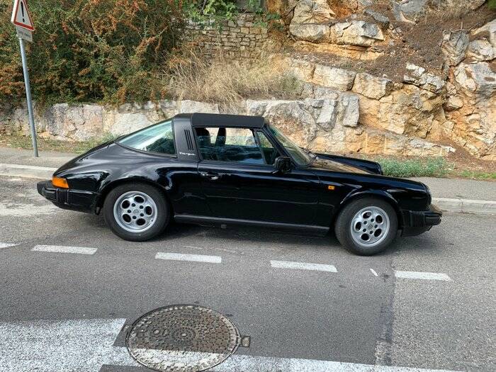 Imagen 3/7 de Porsche 911 Carrera 3.2 (1986)