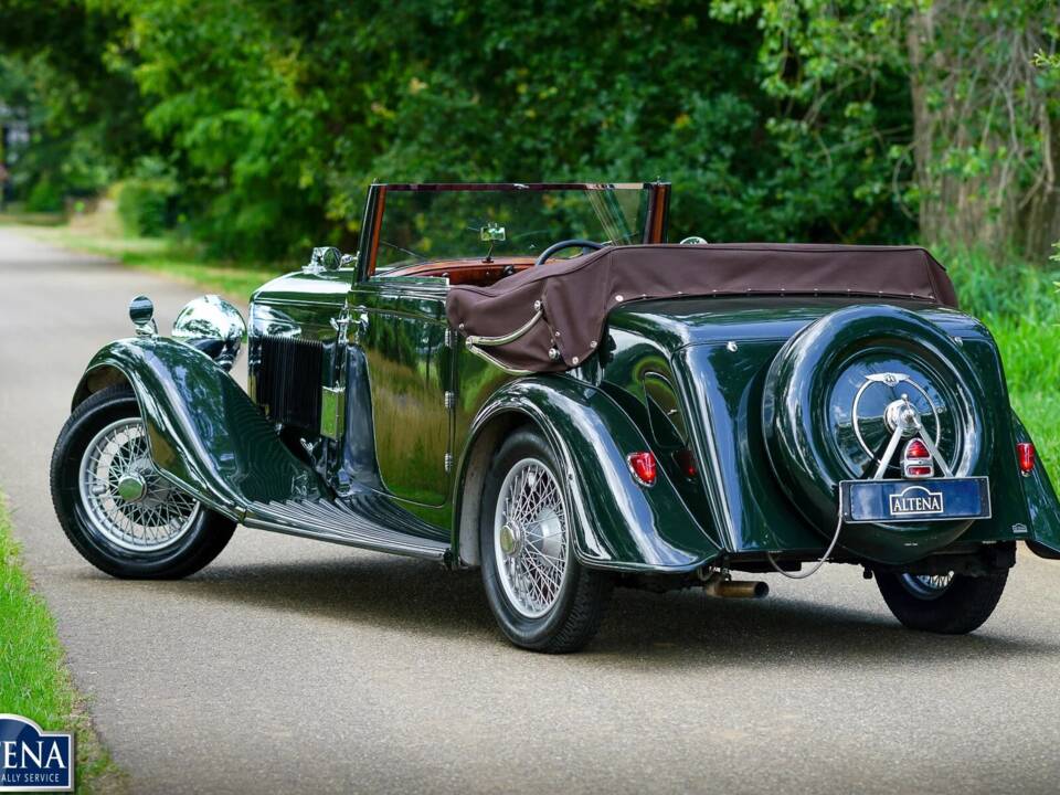 Image 12/50 of Bentley 3 1&#x2F;2 Liter Park Ward DHC (1934)
