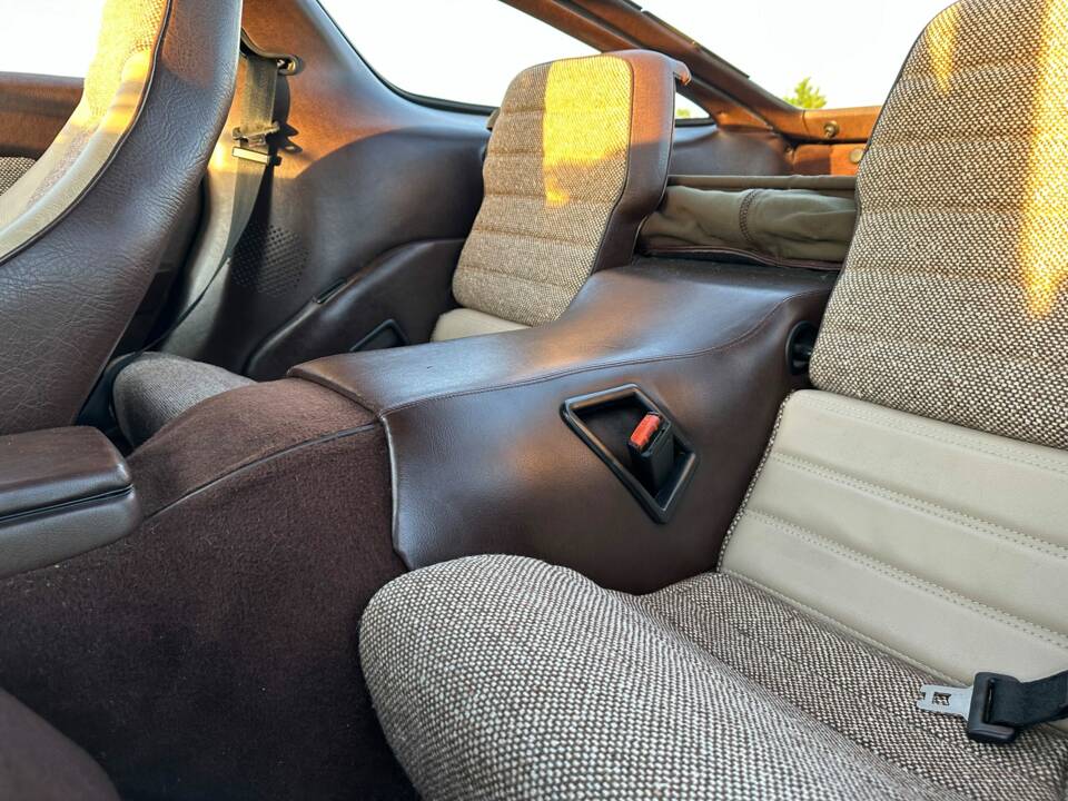 Image 8/8 de Porsche 928 (1981)