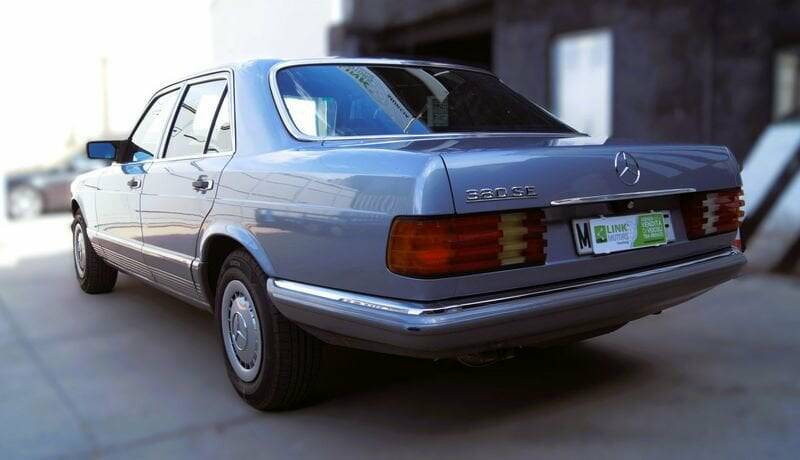 Image 4/9 of Mercedes-Benz 380 SE (1985)