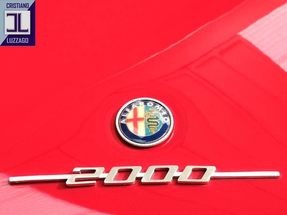 Bild 30/79 von Alfa Romeo 2000 GT Veloce (1971)
