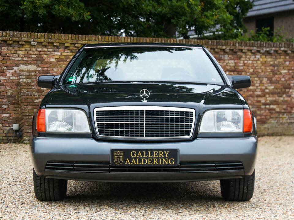 Bild 5/50 von Mercedes-Benz 400 SE (1991)