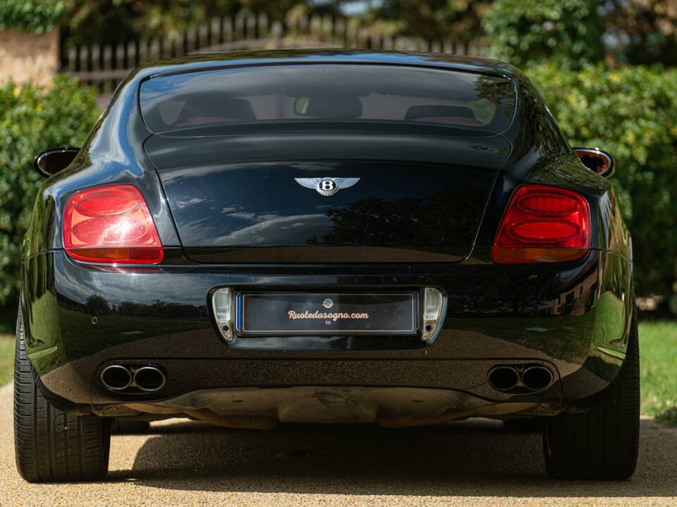 Image 8/50 of Bentley Continental GT (2004)