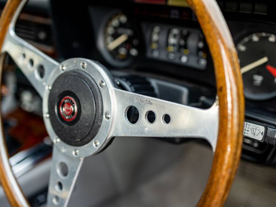 Bild 39/49 von Jaguar XJ-S V12 (1986)