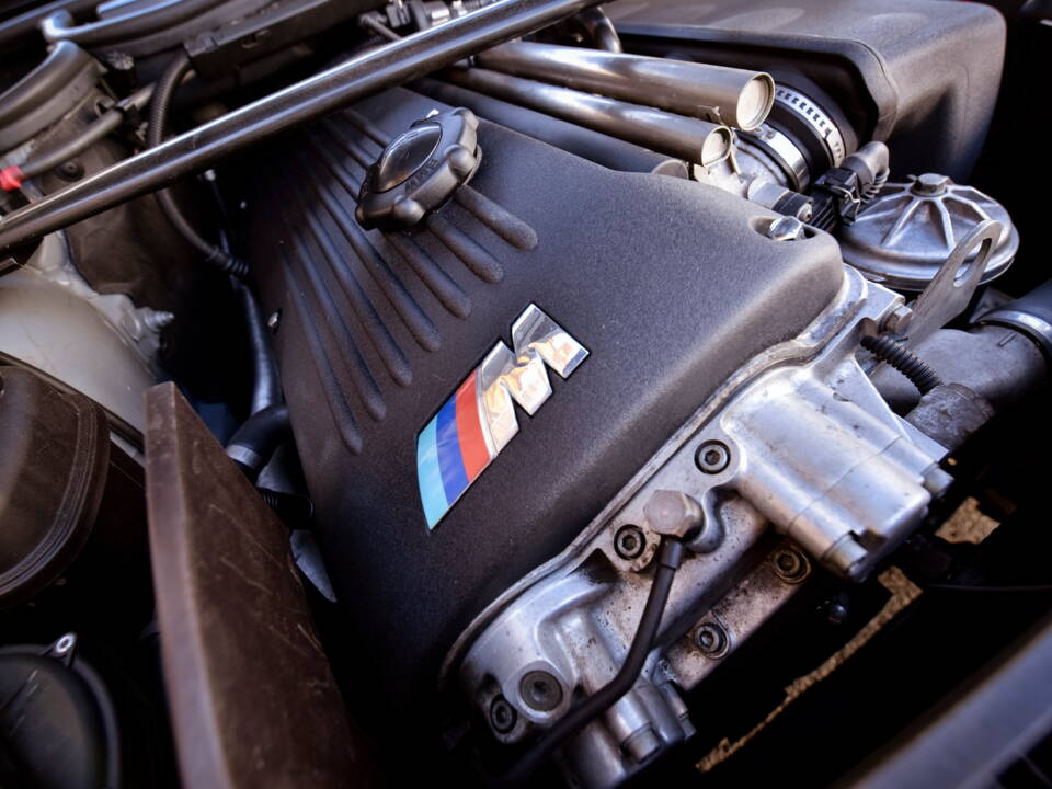 Immagine 59/61 di BMW M3 (2005)